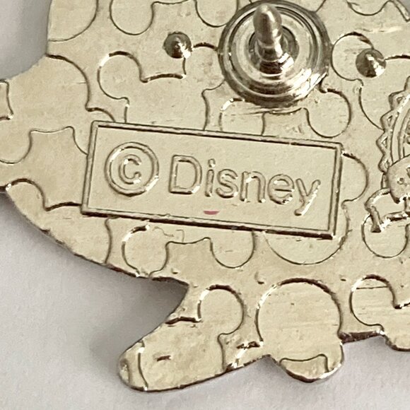 Disney Aristocats Marie Cat Trading Pin New 2020 Pink White Enamel Bow - Picture 5 of 8